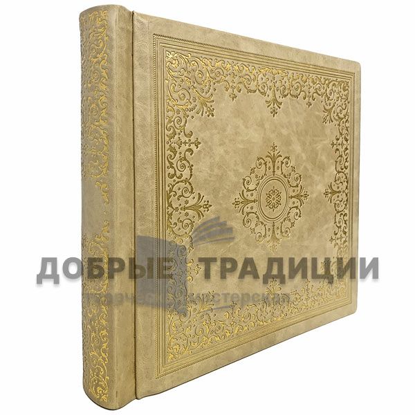 Handmade photo album from genuine leather (330х360мм) 